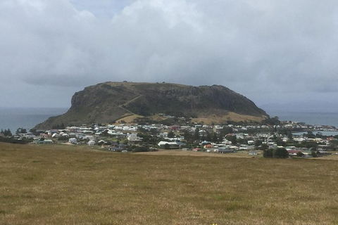 Cruise Ship Excursion: Stanley - Sydneys Hotel 2