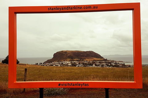 Cruise Ship Excursion: Stanley - Sydneys Hotel 3