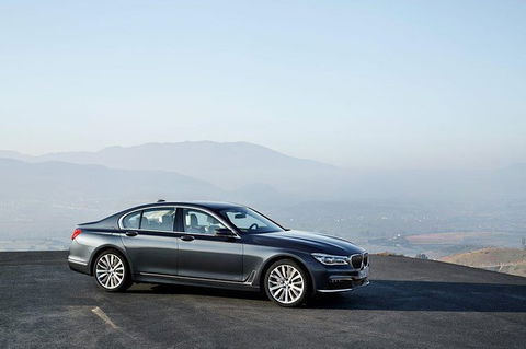 BMW Car Melbourne Airport To CBD - Sydneys Hotel 4