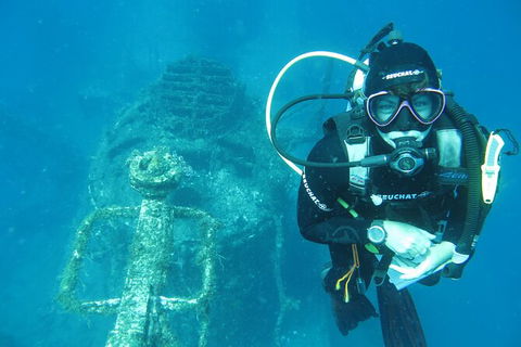 PADI Open Water Course - Sydneys Hotel 0