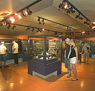 Battery Hill Mining Centre - Sydneys Hotel