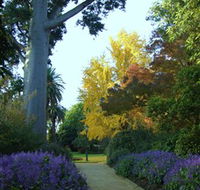 Albury Botanic Garden - Sydneys Hotel