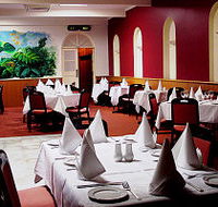 Copperwood Restaurant - Sydneys Hotel