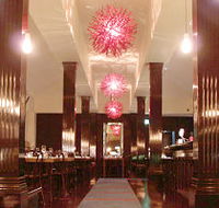 Fog - Sydneys Hotel