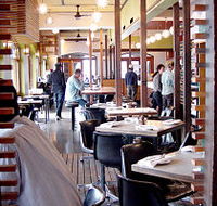 Pelican - Sydneys Hotel