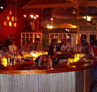 Monties Bar - Sydneys Hotel