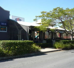 Forest Lake Hotel - Sydneys Hotel 1
