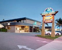 Marion Hotel - Sydneys Hotel 0