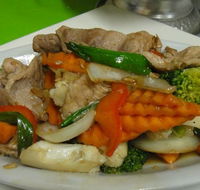 Thai Hot Corner - Sydneys Hotel