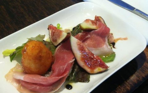 Galley Foods Restaurant - Sydneys Hotel 3