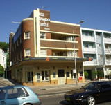 Arts Bar - Sydneys Hotel