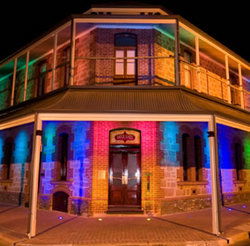 Maylands Hotel - Sydneys Hotel 0