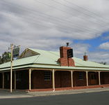 Huntington Tavern - Sydneys Hotel