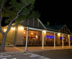 Maylands Hotel - Sydneys Hotel 2
