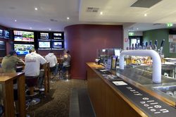 Mary Ellen Hotel - Sydneys Hotel 2