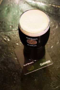 PJ O'Briens - Sydneys Hotel 3