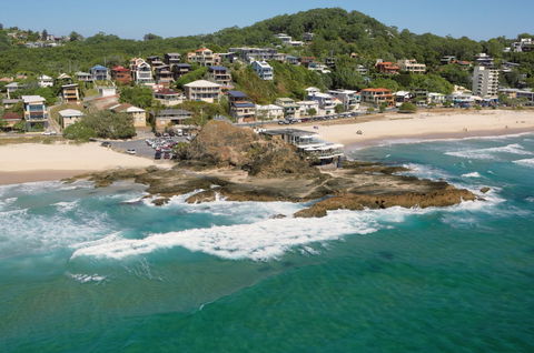 Currumbin Beach Vikings Surf Club - Sydneys Hotel 0