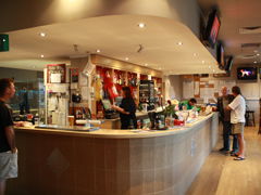 Oaks Hotel - Sydneys Hotel 0