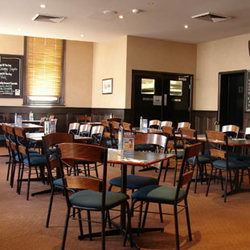 Victoria Inn - Sydneys Hotel 1