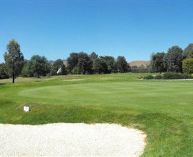 Mansfield Golf Club - Sydneys Hotel 2
