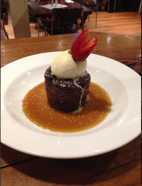 Mount Kembla Village Hotel - Sydneys Hotel 5