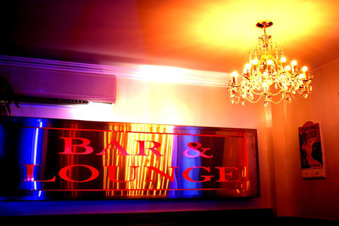 Wilkies Bar & Lounge - Sydneys Hotel 3