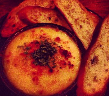 Miss Marley's Restaurant & Cocktail Lounge - Sydneys Hotel 4