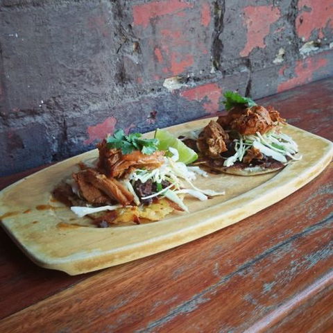 Radio Mexico - Sydneys Hotel 5