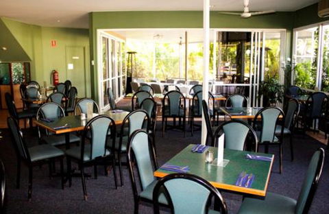 KBR’s Licensed Restaurant - Sydneys Hotel 1