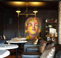 The Monkey Tree Bar  Restaurant - Sydneys Hotel