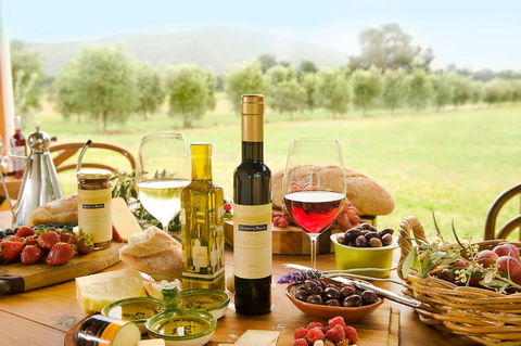 Whispering Brook Olive Long Table Luncheon - Sydneys Hotel 2