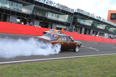 Bathurst Autofest - Sydneys Hotel 0