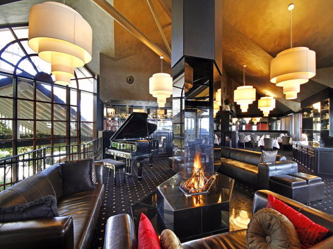 Christmas Celebration At Echoes Boutique Hotel - Sydneys Hotel 1