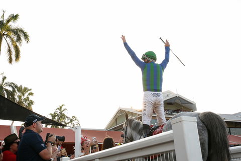 Great Northern Darwin Cup Carnival - Sydneys Hotel 1