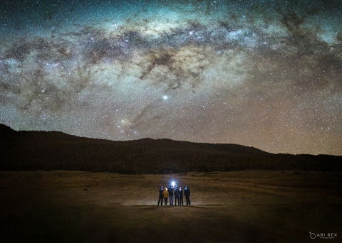 Milky Way Photography Workshop With Ari Rex - Sydneys Hotel 0