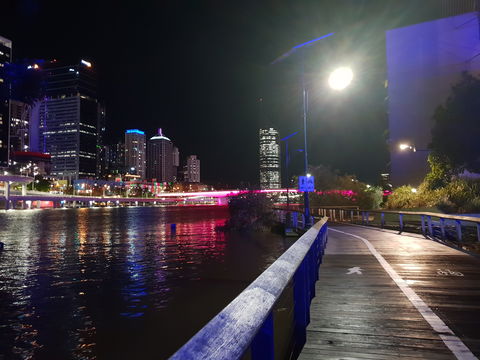 Pinktober Queensland - Sydneys Hotel 0