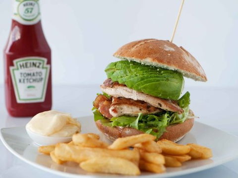 Moo Gourmet Burgers - Sydneys Hotel 2