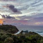 Whale Watch Ocean Beach Resort - Sydneys Hotel 0