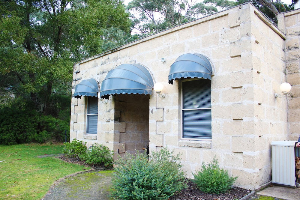 Halls Gap VIC Sydneys Hotel