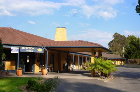 Coachman's Eden - Sydneys Hotel 2