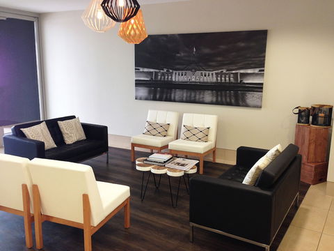 Pacific Suites Canberra - Sydneys Hotel 5