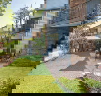 Glen Eden Beach Resort - Sydneys Hotel