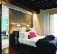 Establishment Hotel - Sydneys Hotel
