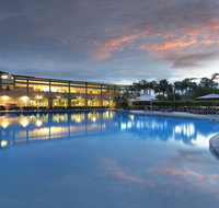 Crowne Plaza Hunter Valley an IHG Hotel - Sydneys Hotel
