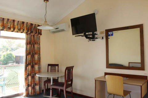 Karri Forest Motel - Sydneys Hotel 5