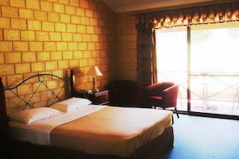 Karri Forest Motel - Sydneys Hotel 0