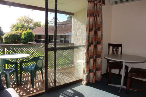 Karri Forest Motel - Sydneys Hotel 6