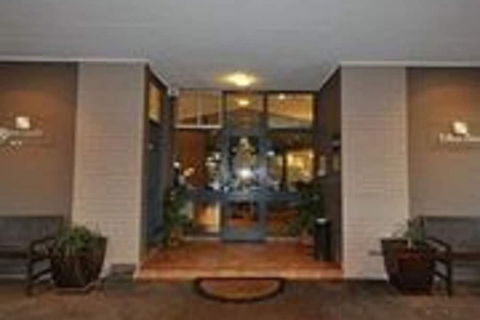 Hospitality Port Hedland - Sydneys Hotel 3