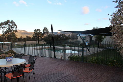 Starline Alpacas Farmstay Resort - Sydneys Hotel 4