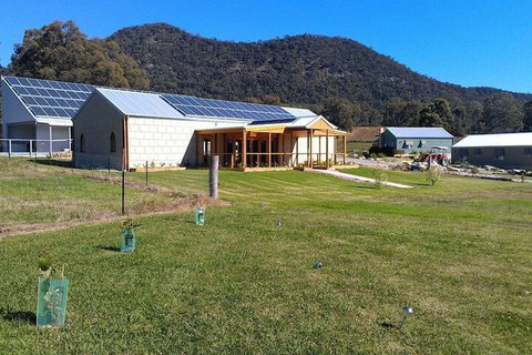 Starline Alpacas Farmstay Resort - Sydneys Hotel 3